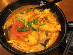 经典番茄鱼排米线-渝和喵叔米线(南坪万达店)