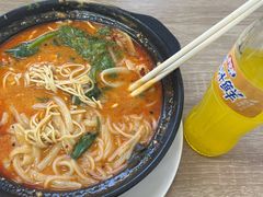 -曹宝林砂锅麻辣烫(星光路店)