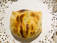 馕坑烤包子-巴扎美食·新疆菜·西域歌舞表演餐厅(新疆大厦店)