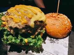 安格斯牛肉汉堡-C&R西班牙餐厅