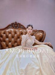-AMOR艾沫婚纱奢品荟(设计师勒泰店)