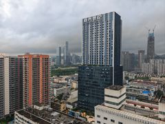 -华强广场酒店-椰香高空自助餐厅