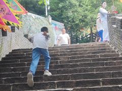 -九鼎铁刹山风景区