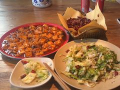 -先启半步颠小酒馆(白麓里店)