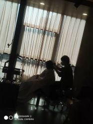 -C-18 SALON