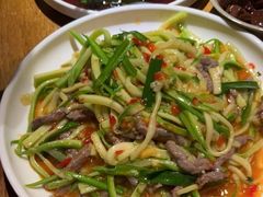 -九锅一堂酸菜鱼(新南凯德直营店)