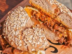 -Catch Bagel(芳草地店)