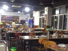 大堂-皖北巫氏三胖地锅鸡(长淮总店)