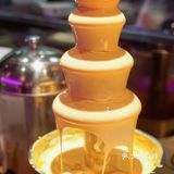 新品来啦，在比格比萨自助实现芝士瀑布配炸鸡🍗