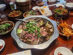 -谢老五跷脚牛肉·非遗传承店