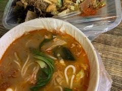 -二钢串叔麻辣烫(华龙大厦店)