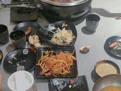 -啊美丽炭火烤肉(滑翔一店)