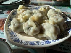 猪肉芹菜饺子-馅老满·生春阁(慕田峪店)