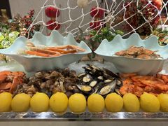 -广州万富希尔顿酒店-感趣自助餐厅·生蚝海鲜刺身