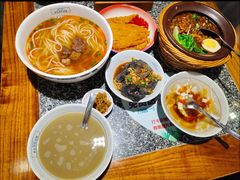 -湘下佬·老长沙吃货铺(酃湖万达店)