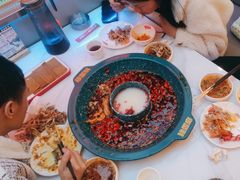 -渔香岛美蛙鱼头火锅店(威清路店)