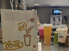 -喜茶(上海打浦桥日月光gelato lab+店)