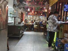 -东大桥小国抻面烧烤(长通路店)