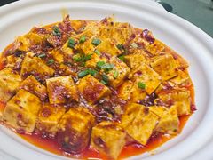 -鑫巴蜀小镇 · 水煮鱼专研店(玉桥店)