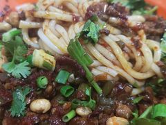 -玲玲米粉·新疆现炒米粉(大十字总店)