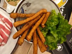 -毛辣果·贵州红酸汤牛肉火锅(西单店)