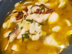 酸菜鱼-松沪名灶·豆浆鱼头·新上海菜(飞航吾悦广场店)