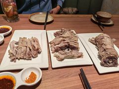 -贯贯吉·清真餐厅(浙江中路店)