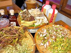 -阿山卓·野生菌火锅·纳西火塘烤肉