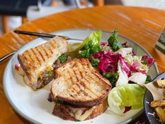 超级牛肉帕尼尼-O'mills Sourdough Bakery&Bistro(永嘉路店)