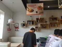 大堂-新一番三文鱼寿司(红城湖店)