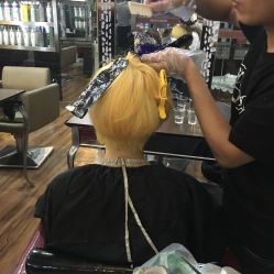 点击看大图 -天下皇剪新潇洒美容美发
