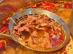-来龍儿鲜切牛肉自助老火锅