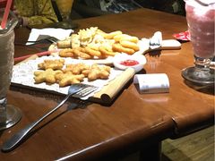 -蜜蜂家的红茶馆(华府店)