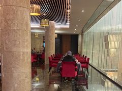 -粤尚腾香居中餐厅(首都机场希尔顿店)