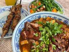 卤煮火烧-门框胡同百年卤煮(新街口店)