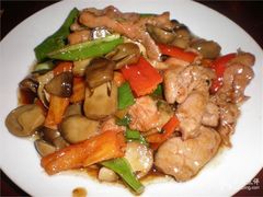 -余杨鸭鸭餐厅