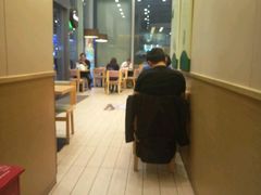 -德克士(虹桥火车站店)