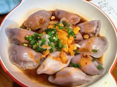 -爆炸头阿姨小四川正宗川味小吃(无任何分店)
