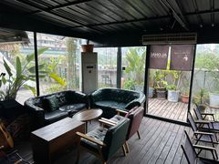 -拖板鞋咖啡旅行酒店(春熙路地铁站店)
