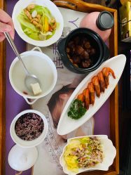 -大美母婴月子中心