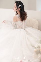 -艾米丽婚纱礼服