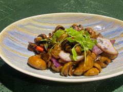 俄式煎蘑菇-米德维奇俄式西餐厅(西六道街店)