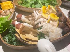 -一叶一世界•素食餐厅(环球中心店)