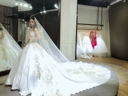 点击看大图 -南京宝娜嫁衣婚纱礼服馆(中央路店)