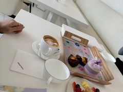 -罗红摄影艺术馆