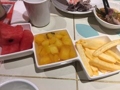 -南城十里潮汕鲜牛火锅·鲜虾生滚粥(融汇老商埠店)