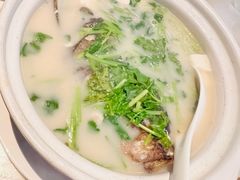 -港丽餐厅(高德置地店)