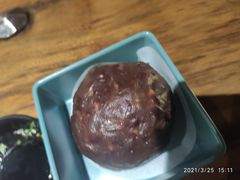 -八月美食小馆(银泰城总店)
