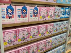 -名创优品(惠州华贸购物中心店)