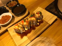-炙忧烤肉屋(中国铁建广场店)
